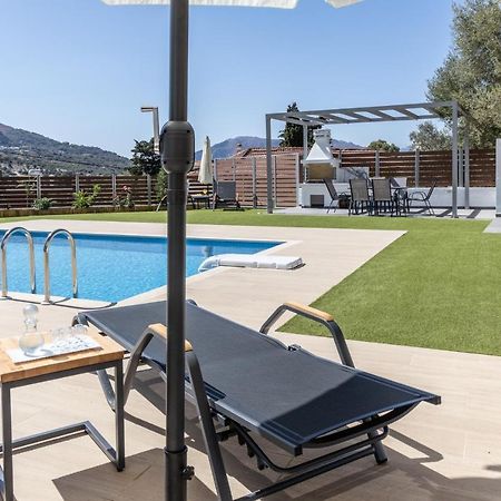 Villa Neonis Spílion エクステリア 写真