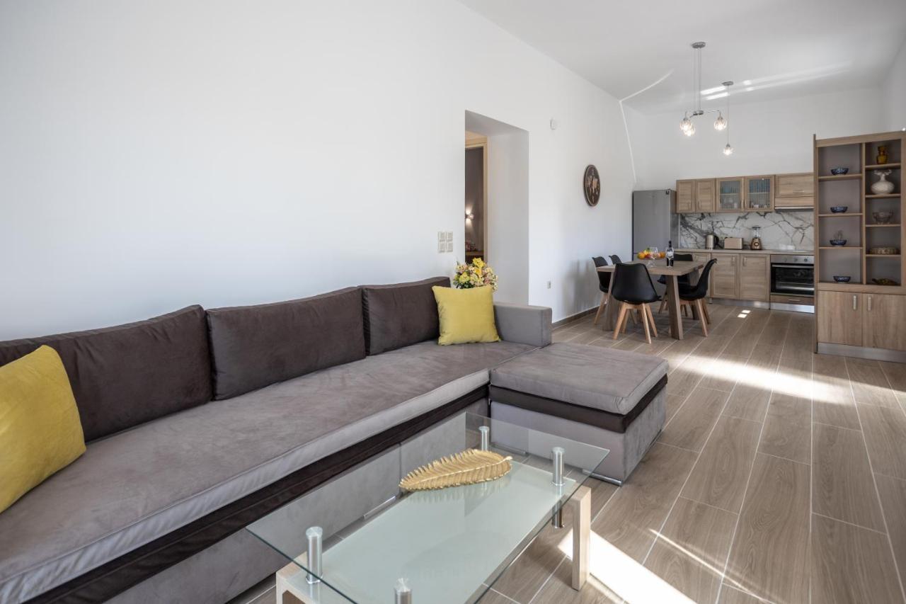 Villa Neonis Spílion エクステリア 写真